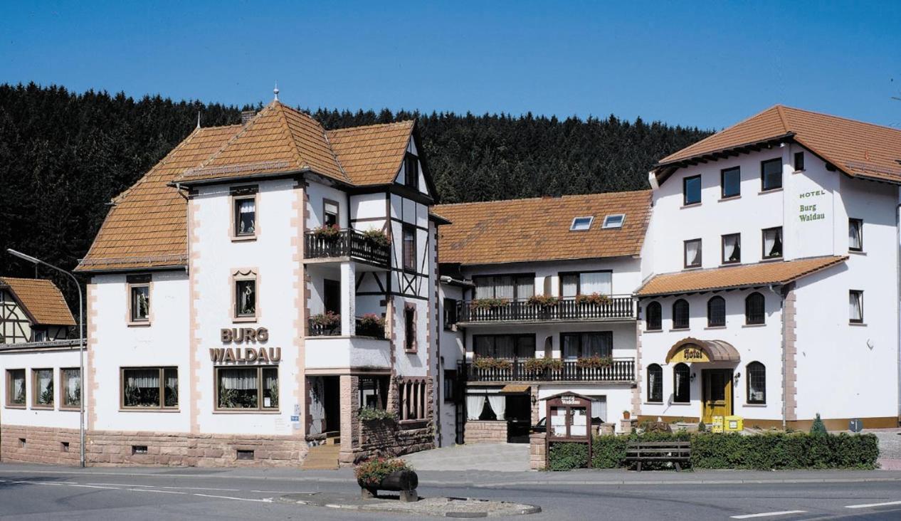 Hotel Burg Waldau Grasellenbach Eksteriør bilde